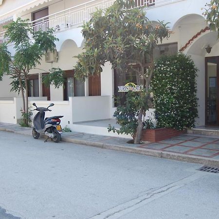 Giorgos Apartments Square Vrasná 외부 사진