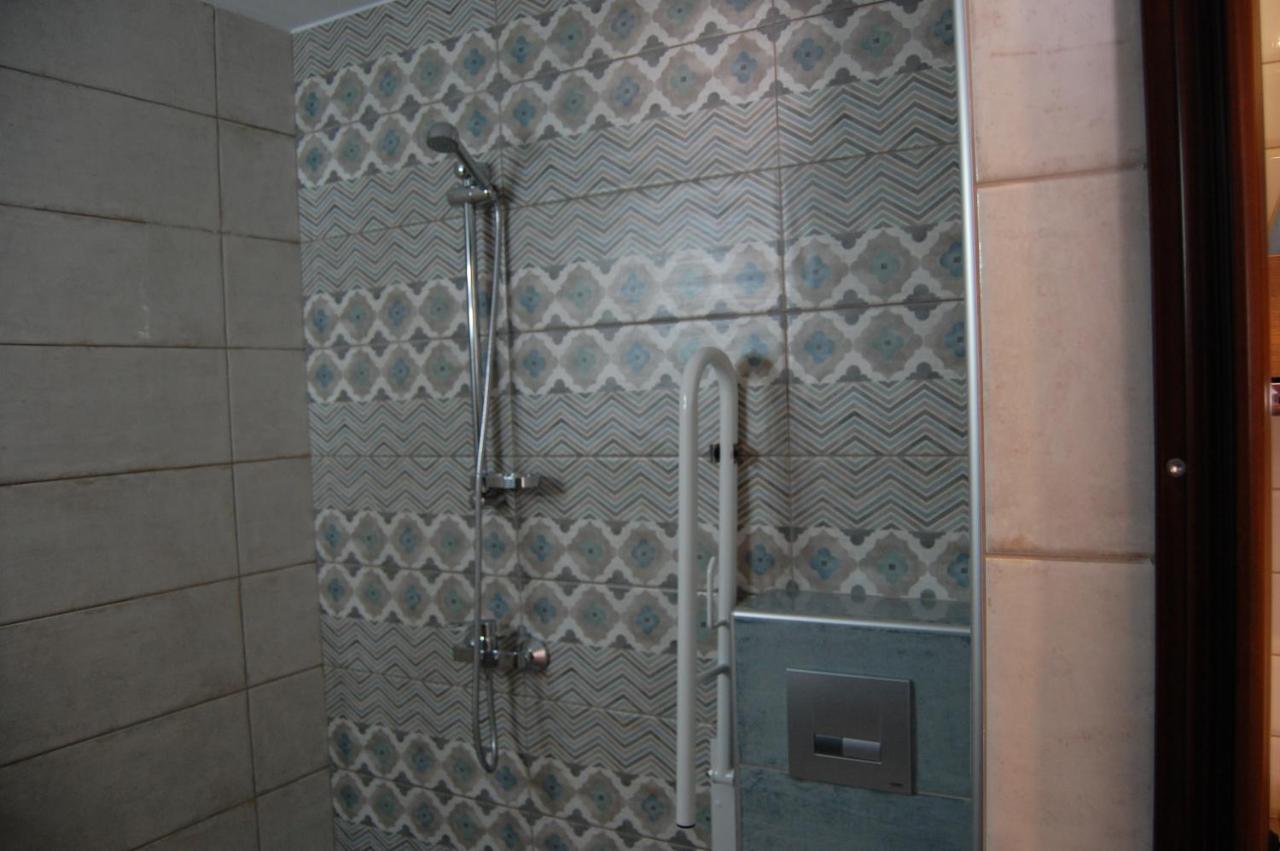 Giorgos Apartments Square Vrasná 외부 사진
