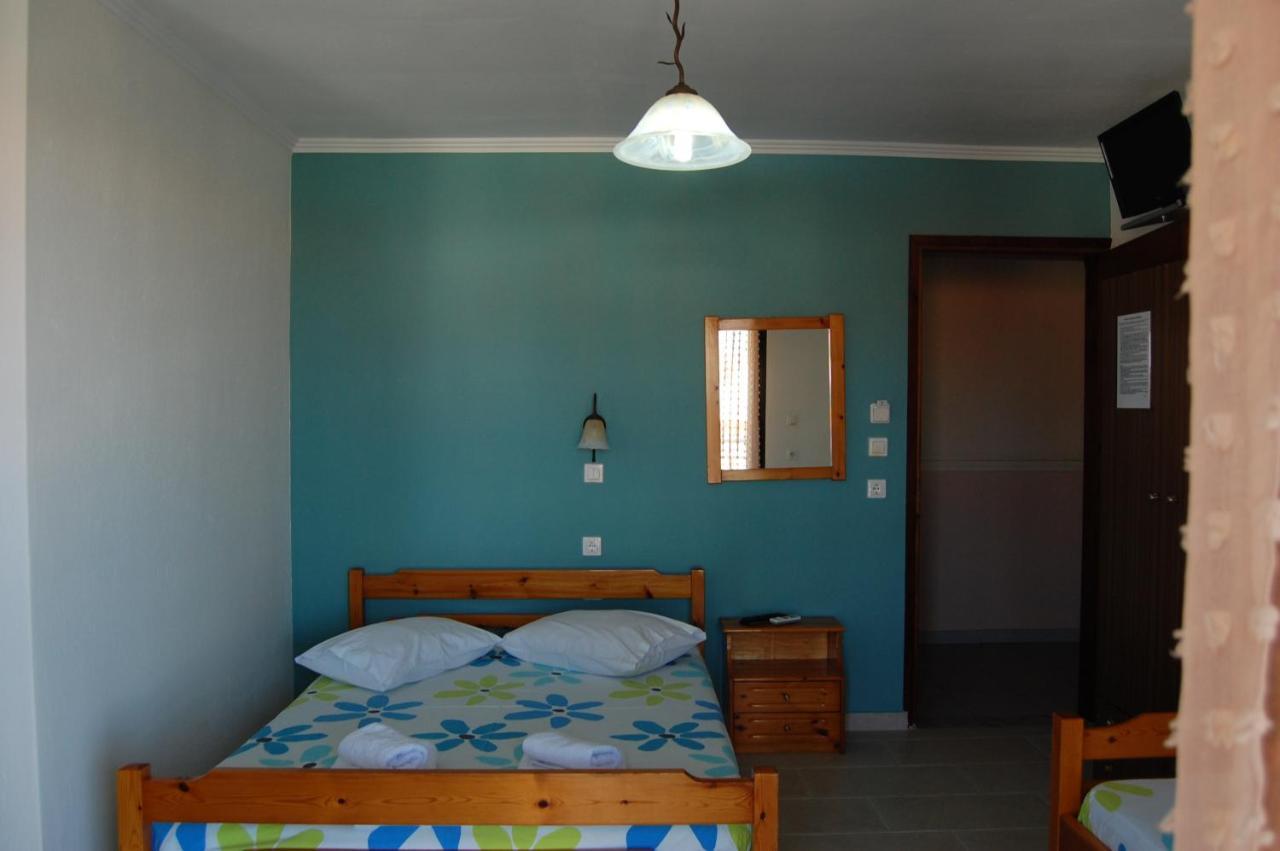 Giorgos Apartments Square Vrasná 외부 사진