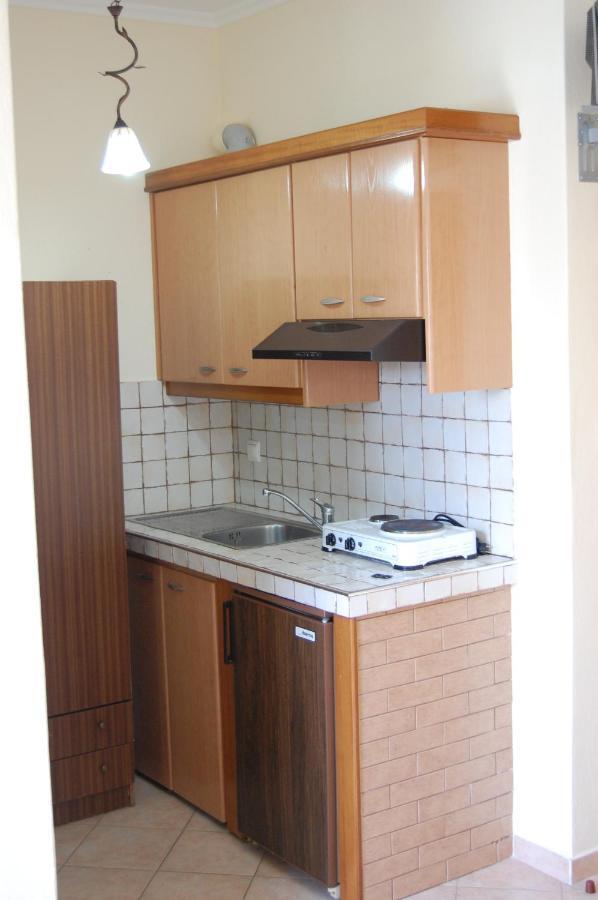 Giorgos Apartments Square Vrasná 외부 사진