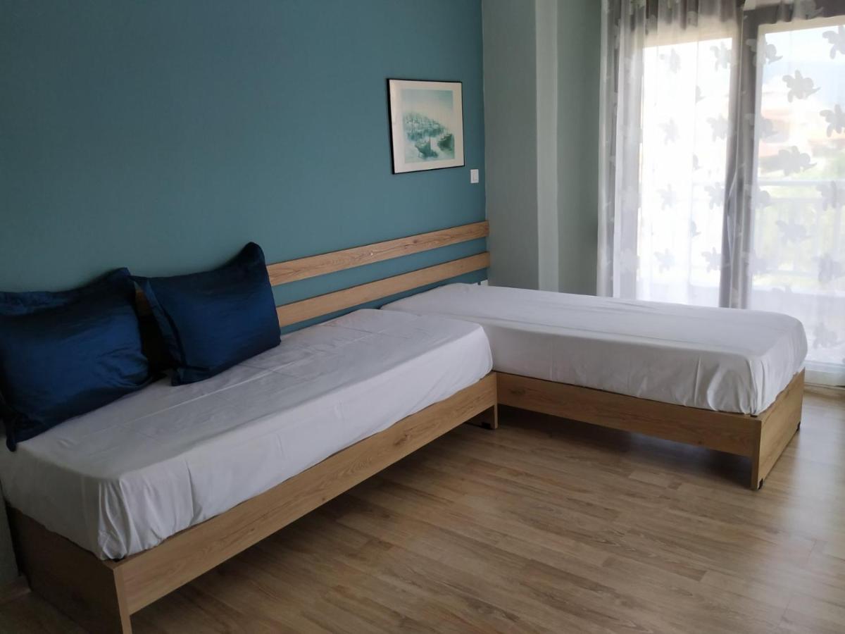 Giorgos Apartments Square Vrasná 외부 사진