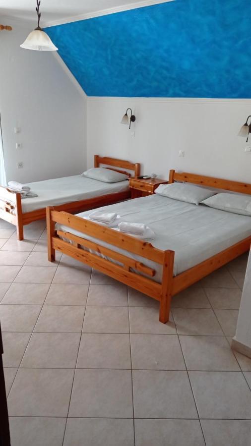 Giorgos Apartments Square Vrasná 외부 사진
